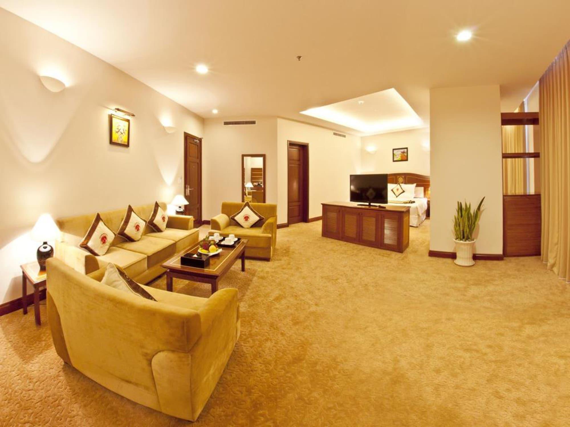 Tan Son Nhat Saigon Hotel مدينة هوشي منه المظهر الخارجي الصورة
